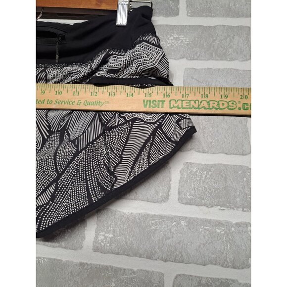 Lululemon Speed Shorts Patterned Floral Black Athletic Running Shorts Women's 4 - Picture 12 of 12